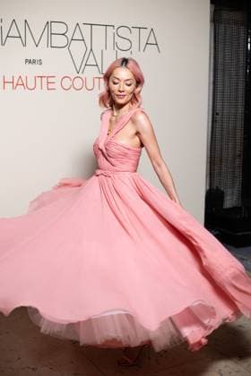 PFW - Giambattista Valli Haute Couture - Photocall NB Tina Leung attends the Giambattista Valli Haute Couture Spring-Summer 2025 show as part of Paris Fashion Week on January 27, 2025 in Paris, France. Photo by Nasser Berzane ABACAPRESS.COM Paris France  Copyright: xBerzanexNasser ABACAx