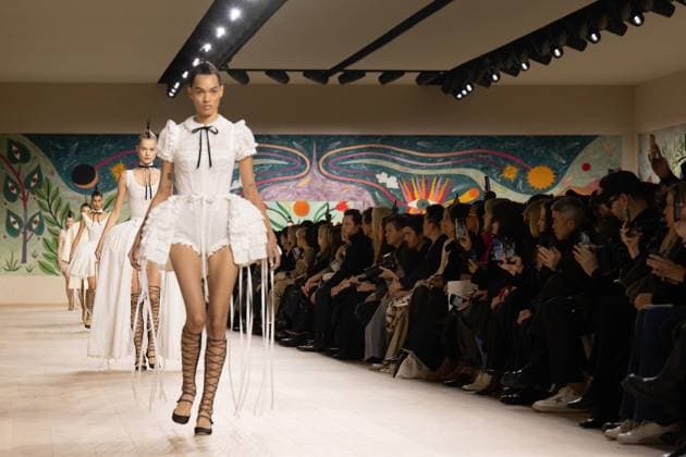 PFW - Christian Dior Runway A model walks the runway during the Christian Dior show during Paris Fashion Week Haute Couture Spring-Summer 2025 on January 27, 2025 in Paris, France. Photo by ABACAPRESS.COM Paris France  Copyright: xABACAx
