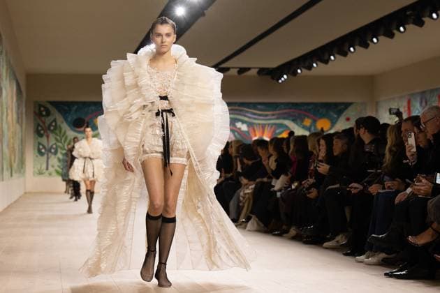 PFW - Christian Dior Runway A model walks the runway during the Christian Dior show during Paris Fashion Week Haute Couture Spring-Summer 2025 on January 27, 2025 in Paris, France. Photo by ABACAPRESS.COM Paris France  Copyright: xABACAx