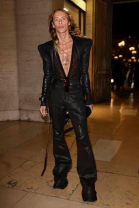 PFW - Gianbattista Arrivals Guest arrives to Gianbattista Valli fashion show during the Haute Couture Fall Winter 2025 - 2026 Fashion Week on January 27, 2025 in Paris, France. Photo by Marco Piovanotto ABACAPRESS.COM Paris France  Copyright: xPiovanottoxMarco ABACAx