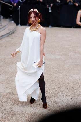 PFW - Schiaparelli Arrivals Paris, France - January 27: Gessica Kayane arrives to Schiaparelli fashion show during the Haute Couture Fall Winter 2025 - 2026 Fashion Week on January 27, 2025 in Paris, France. Photo by Marco Piovanotto Abacapress Paris France  Copyright: xPiovanottoxMarco ABACAx