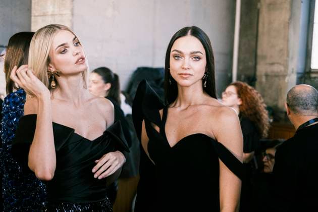 Paris Fashion Week, Georges Hobeika Modenschau Paris Fashion Week HC SS25 Georges Hobeika Dasha Khlystun, Zhenya Katava 439733 2025 01 27 France  Copyright: xJean-BaptistexSoulliatx xStarfacex STAR_439733_038