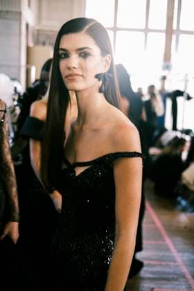 Paris Fashion Week, Georges Hobeika Modenschau Paris Fashion Week HC SS25 Georges Hobeika Sara Djordjevic 439733 2025 01 27 France  Copyright: xJean-BaptistexSoulliatx xStarfacex STAR_439733_060