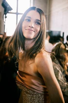 Paris Fashion Week, Georges Hobeika Modenschau Paris Fashion Week HC SS25 Georges Hobeika Pauline Hoarau 439733 2025 01 27 France  Copyright: xJean-BaptistexSoulliatx xStarfacex STAR_439733_070
