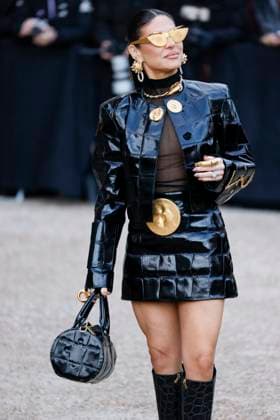 PFW - Schiaparell Arrivals Paris, France - January 27: Guest arrives to Schiaparelli fashion show during the Haute Couture Fall Winter 2025 - 2026 Fashion Week on January 27, 2025 in Paris, France. Photo by Marco Piovanotto Abacapress Paris France  Copyright: xPiovanottoxMarco ABACAx