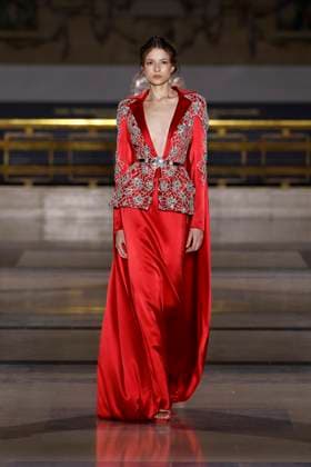 Tony Ward Haute Couture Spring Summer 2025, Paris, January 2025 Tony Ward Haute Couture Spring Summer 2025, Paris, January 2025, Credit:Zeppelin Avalon  Copyright: xZeppelinx xAvalonx 0958228191