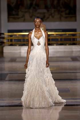 Tony Ward Haute Couture Spring Summer 2025, Paris, January 2025 Tony Ward Haute Couture Spring Summer 2025, Paris, January 2025, Credit:Zeppelin Avalon  Copyright: xZeppelinx xAvalonx 0958228199