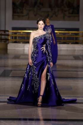 Tony Ward Haute Couture Spring Summer 2025, Paris, January 2025 Tony Ward Haute Couture Spring Summer 2025, Paris, January 2025, Credit:Zeppelin Avalon  Copyright: xZeppelinx xAvalonx 0958229013