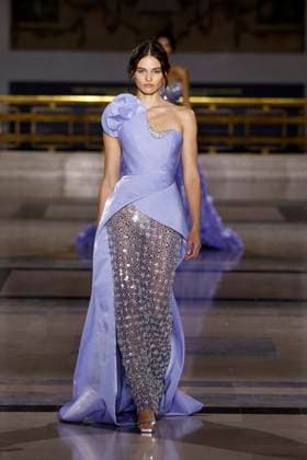 Tony Ward Haute Couture Spring Summer 2025, Paris, January 2025 Tony Ward Haute Couture Spring Summer 2025, Paris, January 2025, Credit:Zeppelin Avalon  Copyright: xZeppelinx xAvalonx 0958229124