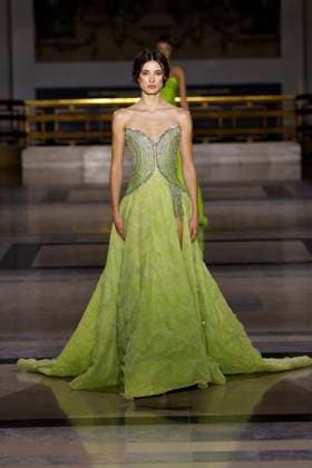 Tony Ward Haute Couture Spring Summer 2025, Paris, January 2025 Tony Ward Haute Couture Spring Summer 2025, Paris, January 2025, Credit:Zeppelin Avalon  Copyright: xZeppelinx xAvalonx 0958229283