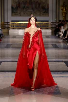 Tony Ward Haute Couture Spring Summer 2025, Paris, January 2025 Tony Ward Haute Couture Spring Summer 2025, Paris, January 2025, Credit:Zeppelin Avalon  Copyright: xZeppelinx xAvalonx 0958229611