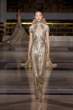 Tony Ward Haute Couture Spring Summer 2025, Paris, January 2025 Tony Ward Haute Couture Spring Summer 2025, Paris, January 2025, Credit:Zeppelin Avalon  Copyright: xZeppelinx xAvalonx 0958229720