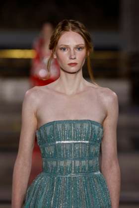 Tony Ward Haute Couture Spring Summer 2025, Paris, January 2025 Tony Ward Haute Couture Spring Summer 2025, Paris, January 2025, Credit:Zeppelin Avalon  Copyright: xZeppelinx xAvalonx 0958227964