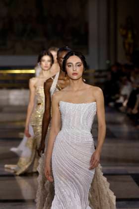 Tony Ward Haute Couture Spring Summer 2025, Paris, January 2025 Tony Ward Haute Couture Spring Summer 2025, Paris, January 2025, Credit:Zeppelin Avalon  Copyright: xZeppelinx xAvalonx 0958228213