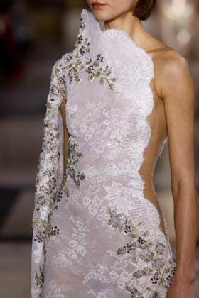 Tony Ward Haute Couture Spring Summer 2025, Paris, January 2025 Tony Ward Haute Couture Spring Summer 2025, Paris, January 2025, Credit:Zeppelin Avalon  Copyright: xZeppelinx xAvalonx 0958229462
