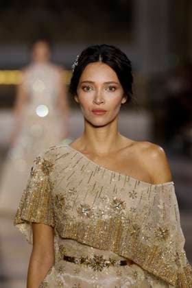 Tony Ward Haute Couture Spring Summer 2025, Paris, January 2025 Tony Ward Haute Couture Spring Summer 2025, Paris, January 2025, Credit:Zeppelin Avalon  Copyright: xZeppelinx xAvalonx 0958229544