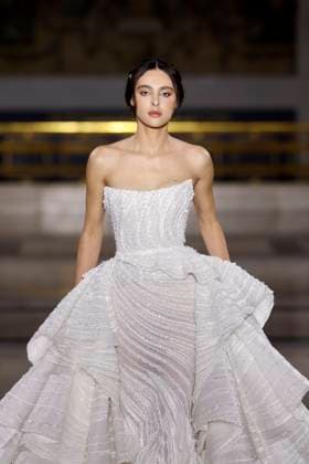 Tony Ward Haute Couture Spring Summer 2025, Paris, January 2025 Tony Ward Haute Couture Spring Summer 2025, Paris, January 2025, Credit:Zeppelin Avalon  Copyright: xZeppelinx xAvalonx 0958227989