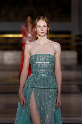 Tony Ward Haute Couture Spring Summer 2025, Paris, January 2025 Tony Ward Haute Couture Spring Summer 2025, Paris, January 2025, Credit:Zeppelin Avalon  Copyright: xZeppelinx xAvalonx 0958228061