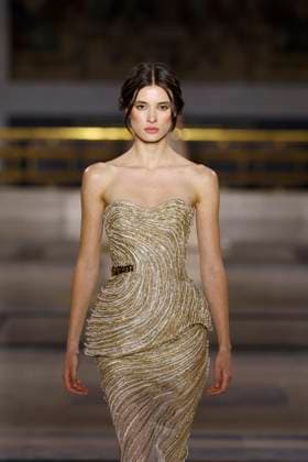 Tony Ward Haute Couture Spring Summer 2025, Paris, January 2025 Tony Ward Haute Couture Spring Summer 2025, Paris, January 2025, Credit:Zeppelin Avalon  Copyright: xZeppelinx xAvalonx 0958228090