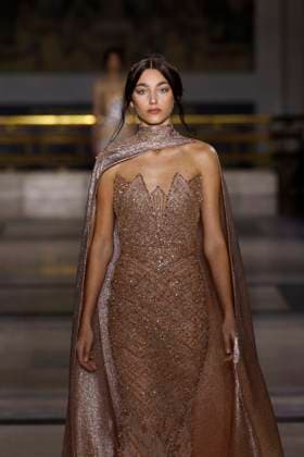 Tony Ward Haute Couture Spring Summer 2025, Paris, January 2025 Tony Ward Haute Couture Spring Summer 2025, Paris, January 2025, Credit:Zeppelin Avalon  Copyright: xZeppelinx xAvalonx 0958229105