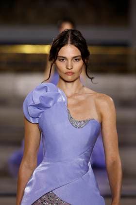 Tony Ward Haute Couture Spring Summer 2025, Paris, January 2025 Tony Ward Haute Couture Spring Summer 2025, Paris, January 2025, Credit:Zeppelin Avalon  Copyright: xZeppelinx xAvalonx 0958229142