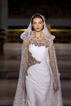 Tony Ward Haute Couture Spring Summer 2025, Paris, January 2025 Tony Ward Haute Couture Spring Summer 2025, Paris, January 2025, Credit:Zeppelin Avalon  Copyright: xZeppelinx xAvalonx 0958229486