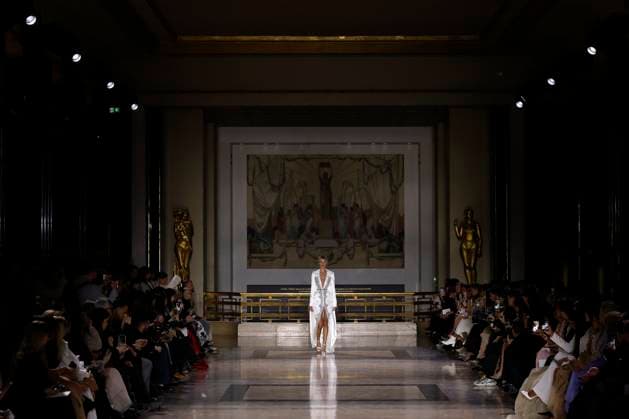 Tony Ward Haute Couture Spring Summer 2025, Paris, January 2025 Tony Ward Haute Couture Spring Summer 2025, Paris, January 2025, Credit:Zeppelin Avalon  Copyright: xZeppelinx xAvalonx 0958229640
