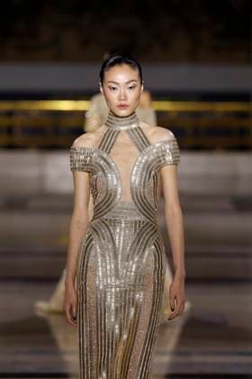 Tony Ward Haute Couture Spring Summer 2025, Paris, January 2025 Tony Ward Haute Couture Spring Summer 2025, Paris, January 2025, Credit:Zeppelin Avalon  Copyright: xZeppelinx xAvalonx 0958229688