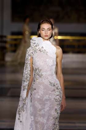 Tony Ward Haute Couture Spring Summer 2025, Paris, January 2025 Tony Ward Haute Couture Spring Summer 2025, Paris, January 2025, Credit:Zeppelin Avalon  Copyright: xZeppelinx xAvalonx 0958228287