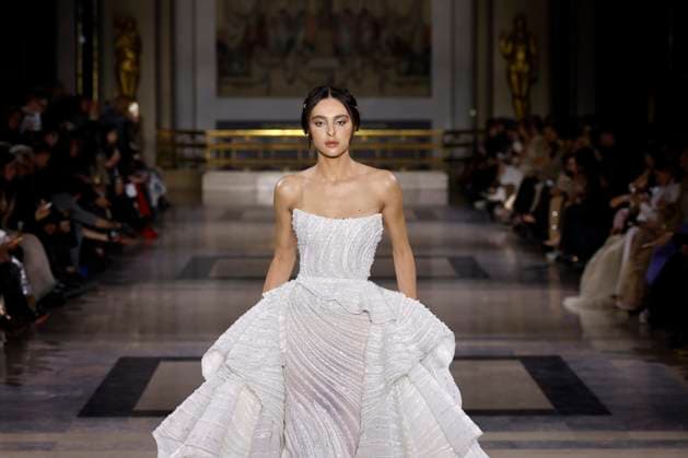 Tony Ward Haute Couture Spring Summer 2025, Paris, January 2025 Tony Ward Haute Couture Spring Summer 2025, Paris, January 2025, Credit:Zeppelin Avalon  Copyright: xZeppelinx xAvalonx 0958228554