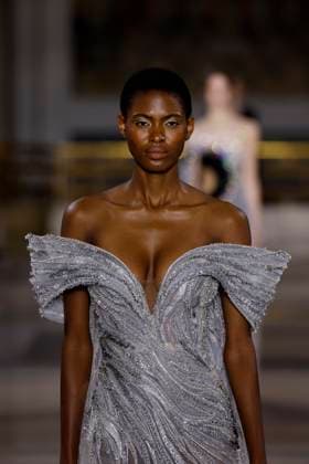 Tony Ward Haute Couture Spring Summer 2025, Paris, January 2025 Tony Ward Haute Couture Spring Summer 2025, Paris, January 2025, Credit:Zeppelin Avalon  Copyright: xZeppelinx xAvalonx 0958228913
