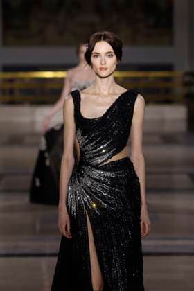 Tony Ward Haute Couture Spring Summer 2025, Paris, January 2025 Tony Ward Haute Couture Spring Summer 2025, Paris, January 2025, Credit:Zeppelin Avalon  Copyright: xZeppelinx xAvalonx 0958228934