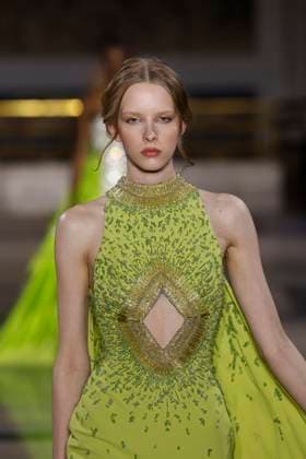 Tony Ward Haute Couture Spring Summer 2025, Paris, January 2025 Tony Ward Haute Couture Spring Summer 2025, Paris, January 2025, Credit:Zeppelin Avalon  Copyright: xZeppelinx xAvalonx 0958228948