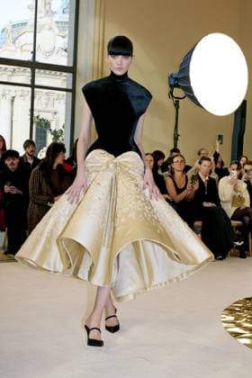 Schiaparelli Haute Couture spring summer 2025, Paris January 2025 Schiaparelli Haute Couture spring summer 2025, Paris January 2025, Credit:Zeppelin Avalon  Copyright: xZeppelinx xAvalonx 0958239453