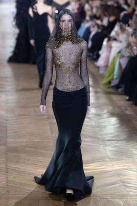 Paris Fashion Week, Georges Hobeika Modenschau Paris Fashion Week Defile Georges Hobeika Defile printemps ete 2025 de Georges Hobeika 439745 2025 01 27 Paris France  Copyright: xSebastienxFremontx xStarfacex STAR_439745_005