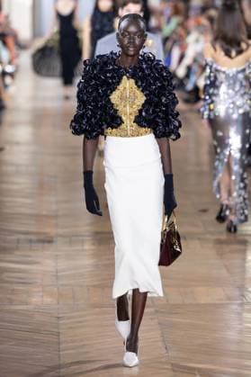 Paris Fashion Week, Georges Hobeika Modenschau Paris Fashion Week Defile Georges Hobeika Defile printemps ete 2025 de Georges Hobeika 439745 2025 01 27 Paris France  Copyright: xSebastienxFremontx xStarfacex STAR_439745_015