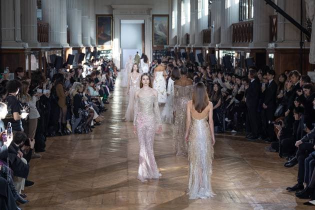 Paris Fashion Week, Georges Hobeika Modenschau Paris Fashion Week Defile Georges Hobeika Defile printemps ete 2025 de Georges Hobeika 439745 2025 01 27 Paris France  Copyright: xSebastienxFremontx xStarfacex STAR_439745_061