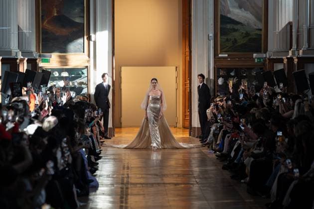 Paris Fashion Week, Georges Hobeika Modenschau Paris Fashion Week Defile Georges Hobeika Defile printemps ete 2025 de Georges Hobeika 439745 2025 01 27 Paris France  Copyright: xSebastienxFremontx xStarfacex STAR_439745_066