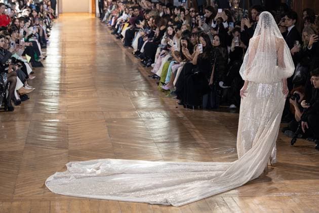 Paris Fashion Week, Georges Hobeika Modenschau Paris Fashion Week Defile Georges Hobeika Defile printemps ete 2025 de Georges Hobeika 439745 2025 01 27 Paris France  Copyright: xSebastienxFremontx xStarfacex STAR_439745_071
