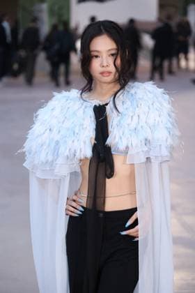 PFW - Chanel Photocall Jennie Kim attends the Chanel Haute Couture Spring-Summer 2025 show as part of Paris Fashion Week on January 28, 2025 in Paris, France. Photo by Jerome Domine ABACAPRESS.COM Paris France  Copyright: xDominexJerome ABACAx