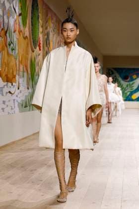 Paris Fashion Week, Christian Dior Modenschau Défilé Christian Dior Collection Haute Couture Printemps Eté 2025 lors de la Fashion Week de Paris PFW Défilé Christian Dior Collection Haute Couture Printemps Eté 2025 lors de la Fashion Week de Paris PFW , le 27 janvier 2025 Christian Dior Fashion Show Haute Couture Spring Summer 2025 during Paris Fashion Week January 27th, 2025 Paris France  Copyright: xAgencex xBestimagexAgencex xBestimagex