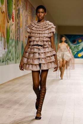 Paris Fashion Week, Christian Dior Modenschau Défilé Christian Dior Collection Haute Couture Printemps Eté 2025 lors de la Fashion Week de Paris PFW Défilé Christian Dior Collection Haute Couture Printemps Eté 2025 lors de la Fashion Week de Paris PFW , le 27 janvier 2025 Christian Dior Fashion Show Haute Couture Spring Summer 2025 during Paris Fashion Week January 27th, 2025 Paris France  Copyright: xAgencex xBestimagexAgencex xBestimagex