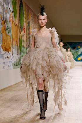 Paris Fashion Week, Christian Dior Modenschau Défilé Christian Dior Collection Haute Couture Printemps Eté 2025 lors de la Fashion Week de Paris PFW Défilé Christian Dior Collection Haute Couture Printemps Eté 2025 lors de la Fashion Week de Paris PFW , le 27 janvier 2025 Christian Dior Fashion Show Haute Couture Spring Summer 2025 during Paris Fashion Week January 27th, 2025 Paris France  Copyright: xAgencex xBestimagexAgencex xBestimagex