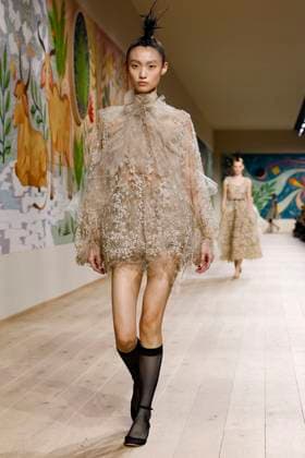 Paris Fashion Week, Christian Dior Modenschau Défilé Christian Dior Collection Haute Couture Printemps Eté 2025 lors de la Fashion Week de Paris PFW Défilé Christian Dior Collection Haute Couture Printemps Eté 2025 lors de la Fashion Week de Paris PFW , le 27 janvier 2025 Christian Dior Fashion Show Haute Couture Spring Summer 2025 during Paris Fashion Week January 27th, 2025 Paris France  Copyright: xAgencex xBestimagexAgencex xBestimagex