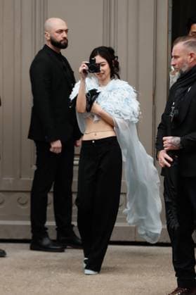 Celebrities at Chanel Collection Haute Couture Spring Summer 2025 during Paris Fashion Week PFW Jennie Kim Celebrities at Chanel Collection Haute Couture Spring Summer 2025 during Paris Fashion Week PFW , on january 28th 2025 Christophe Clovis Bestimage Celebrities at Chanel Fashion Show Haute Couture Spring Summer 2025 during Paris Fashion Week, on january 28th 2025 Paris France  Copyright: xChristophexClovisx xBestimagexChristophexClovisx xBestimagex