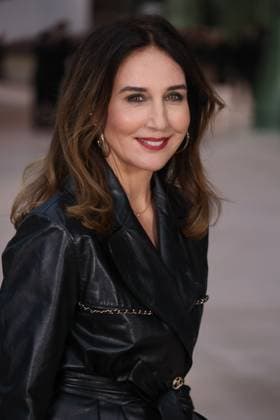 PFW - Chanel Photocall Elsa Zylberstein attends the Chanel Haute Couture Spring-Summer 2025 show as part of Paris Fashion Week on January 28, 2025 in Paris, France. Photo by ABACAPRESS.COM Paris France  Copyright: xABACAx
