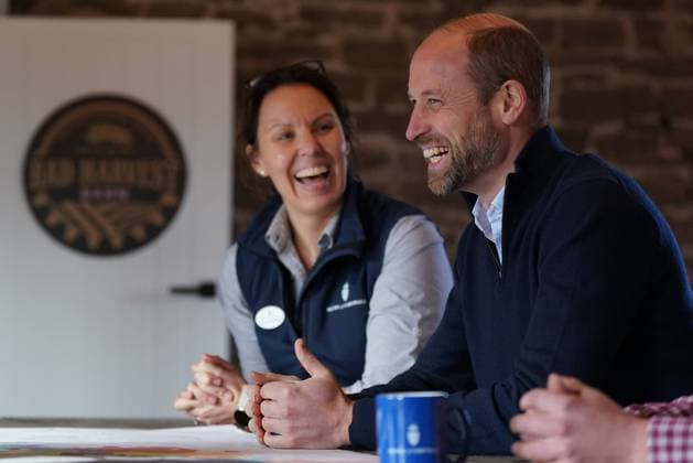 Entertainment Themen der Woche KW05 Entertainment Bilder des Tages Prinz William besucht Duchy Focus Farm in Hereford Prince of Wales visits Duchy Focus Farm - Hereford The Prince of Wales during a visit to Lower Blakemere Farm, a Duchy Focus Farm in Hereford, to learn more about how the multigenerational farm has refined regenerative farming practices and farm diversification as part of its journey to net zero. The 630-acre farm was established in the early 1980s as a specialist seed grower with a herd of South Devon cattle. Picture date: Tuesday January 28, 2025. PA Photo. Lower Blakemere Farm is one of the Duchy of Cornwall s seven Focus Farms, an initiative designed to share knowledge and experiences of the transition to greener farming practices., Credit:Jacob King Avalon UK, Hereford  Copyright: xJacobxKingx xAvalonx 0958285568