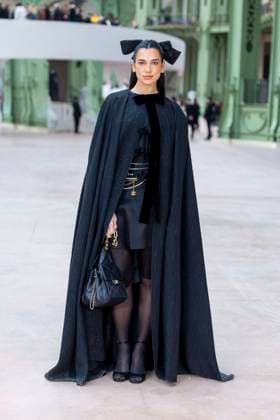 Entertainment Themen der Woche KW05 Entertainment Bilder des Tages Celebrities at the Chanel show at the Grand Palais, Haute Couture Spring Summer 2025 Collection during Paris Fashion Week PFW Dua Lipa at the Chanel show at the Grand Palais, Haute Couture Spring Summer 2025 Collection during Paris Fashion Week PFW January 28th, 2025 Olivier Borde Bestimage Celebrities at the Chanel show at the Grand Palais, Haute Couture Spring Summer 2025 Collection during Paris Fashion Week PFW January 28th, 2025 Paris France  Copyright: xOLIVIERxBORDEx xBESTIMAGExOLIVIERxBORDEx xBESTIMAGEx