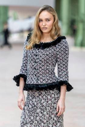 Celebrities at the Chanel show at the Grand Palais, Haute Couture Spring Summer 2025 Collection during Paris Fashion Week PFW Lily Rose Depp at the Chanel show at the Grand Palais, Haute Couture Spring Summer 2025 Collection during Paris Fashion Week PFW January 28th, 2025 Olivier Borde Bestimage Celebrities at the Chanel show at the Grand Palais, Haute Couture Spring Summer 2025 Collection during Paris Fashion Week PFW January 28th, 2025 Paris France  Copyright: xOLIVIERxBORDEx xBESTIMAGExOLIVIERxBORDEx xBESTIMAGEx