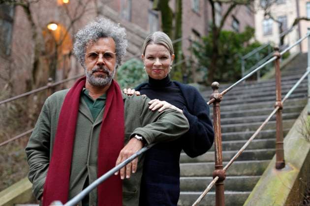 GÖTEBORG, SVERIGE 20250128 Regissören Mikael Marcimain och författaren Linn Ullmann fotograferade i samband med presentationen av SVT-serien Det dyrbara som bygger pa romanen med samma namn av Linn Ullmann. GÖTEBORG SVERIGE x9200x *** GÖTEBORG, SWEDEN 20250128 Director Mikael Marcimain and author Linn Ullmann photographed in connection with the presentation of the SVT series Det dyrbara, based on the novel of the same name by Linn Ullmann GÖTEBORG, SWEDEN x9200x  Copyright: xAdamxIhse TTx MARCIMAN ULLMANN ZfRD9FVTsCo